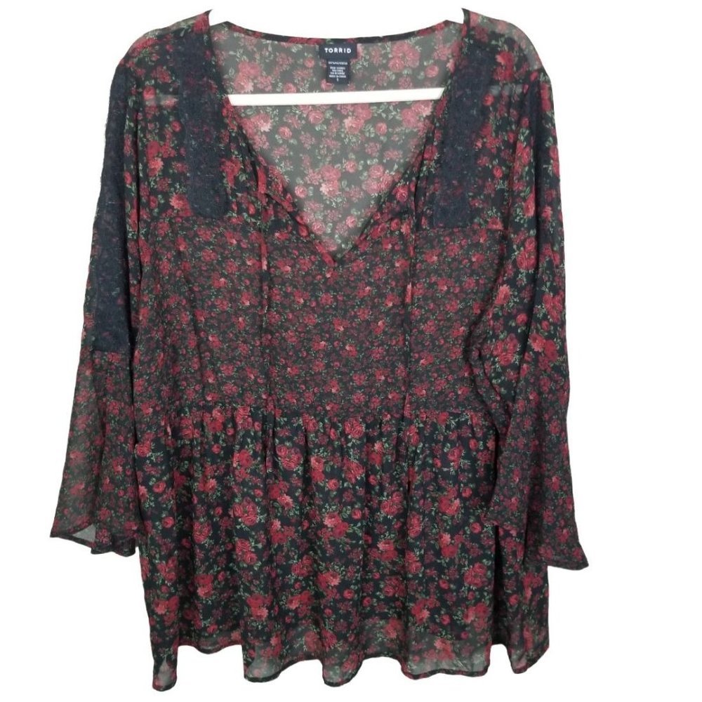 Torrid Womens 1X Black Floral Print V-Neck Tie Nec